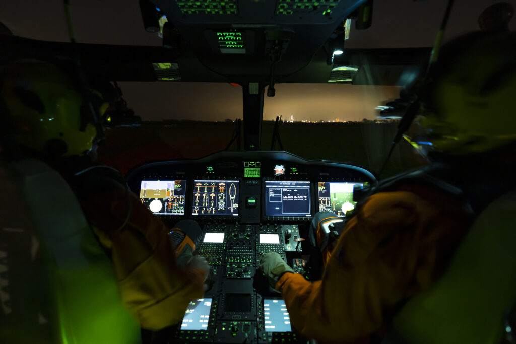 Night SAR cockpit Helinalysis - Night SAR Helicopter cockpit